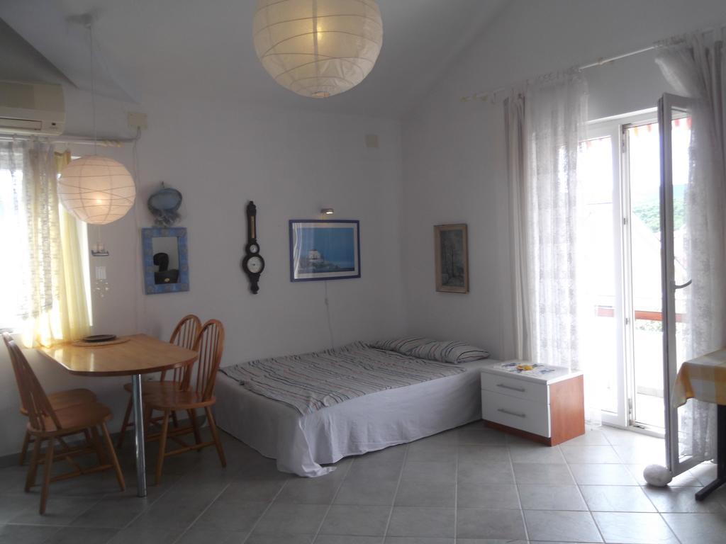 Apartments Vanda Vrboska Bilik gambar