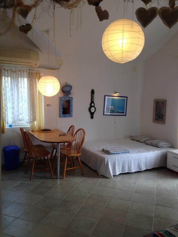 Apartments Vanda Vrboska Bilik gambar